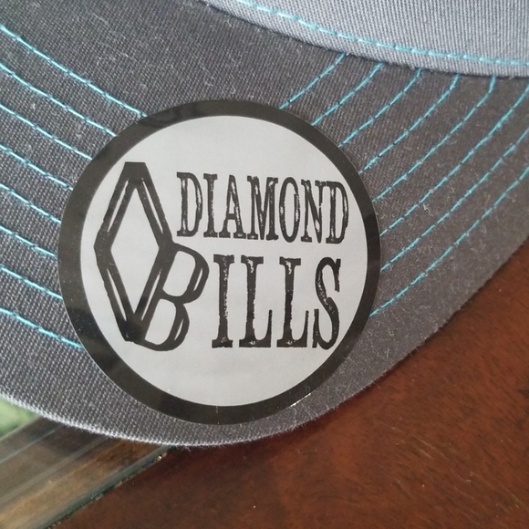 NWT Diamond Bills snap back cap - Picture 3 of 4